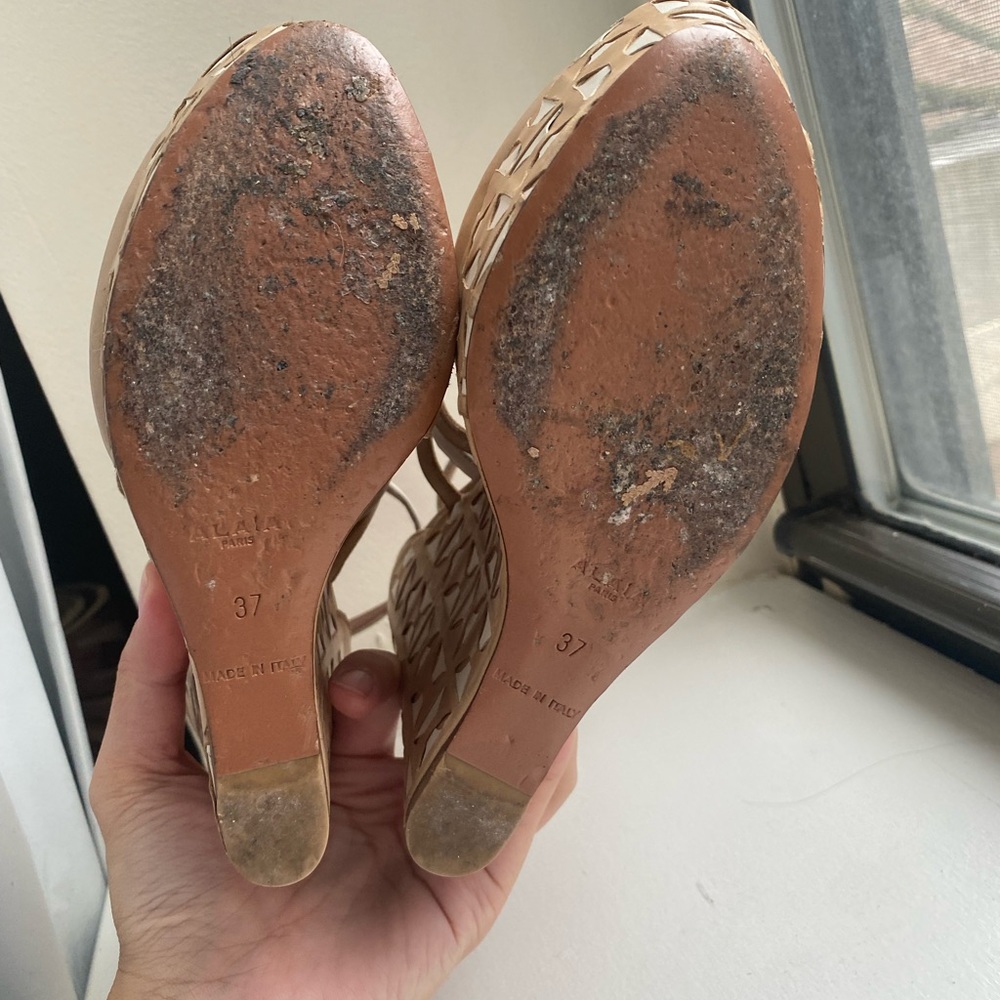 Maison Alaïa Wedges - Picture 6 of 6